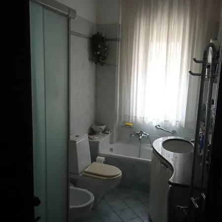 White Room, Stanza Matrimoniale In Zona Centrale Syracuse